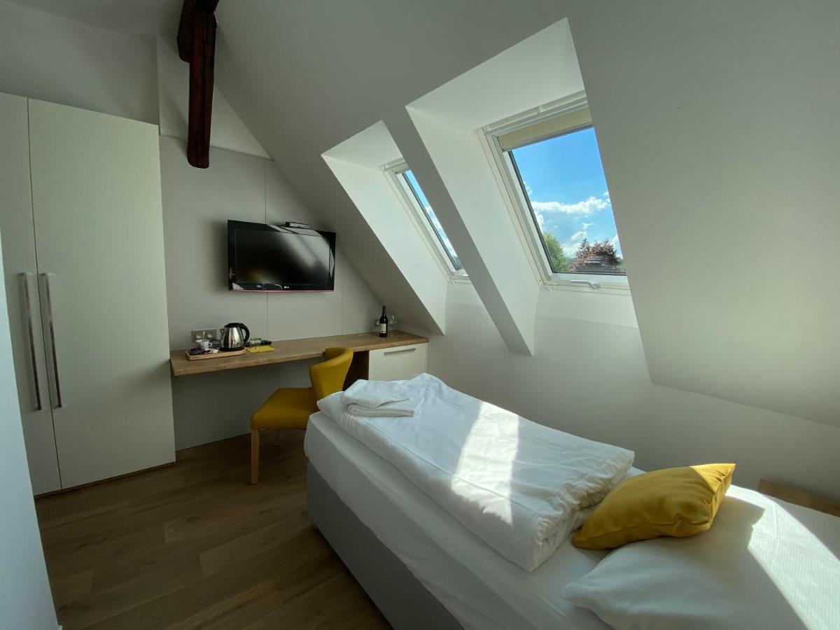 Hotel Slavia Boskovice Esterno foto